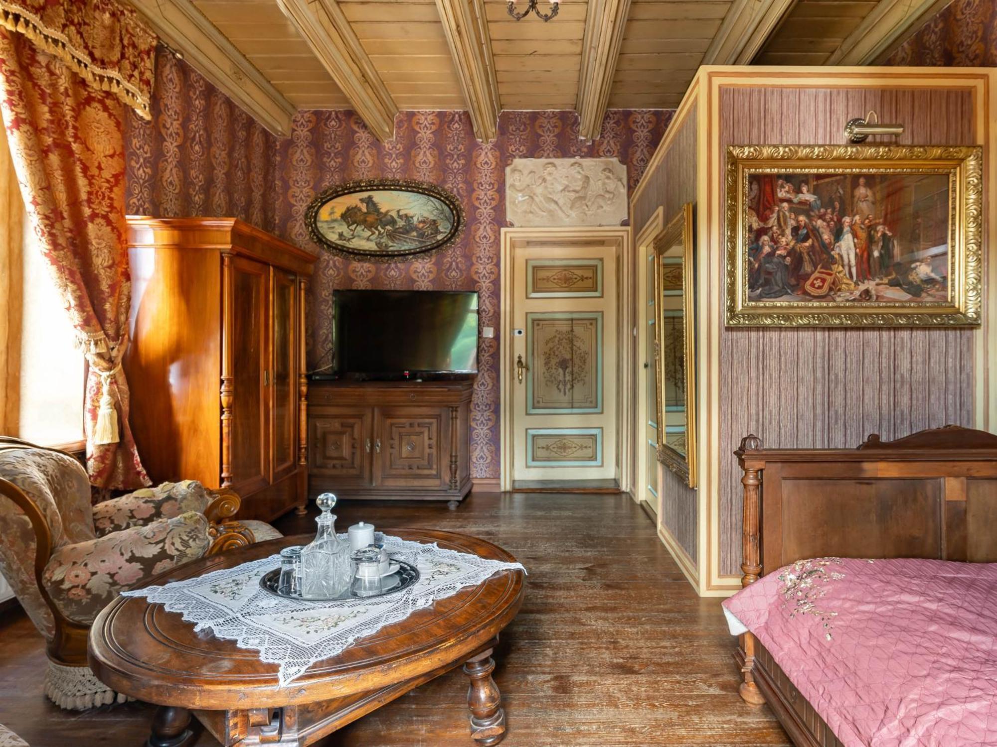 Appartement Dwor Mysinek à Grabowiec  Chambre photo